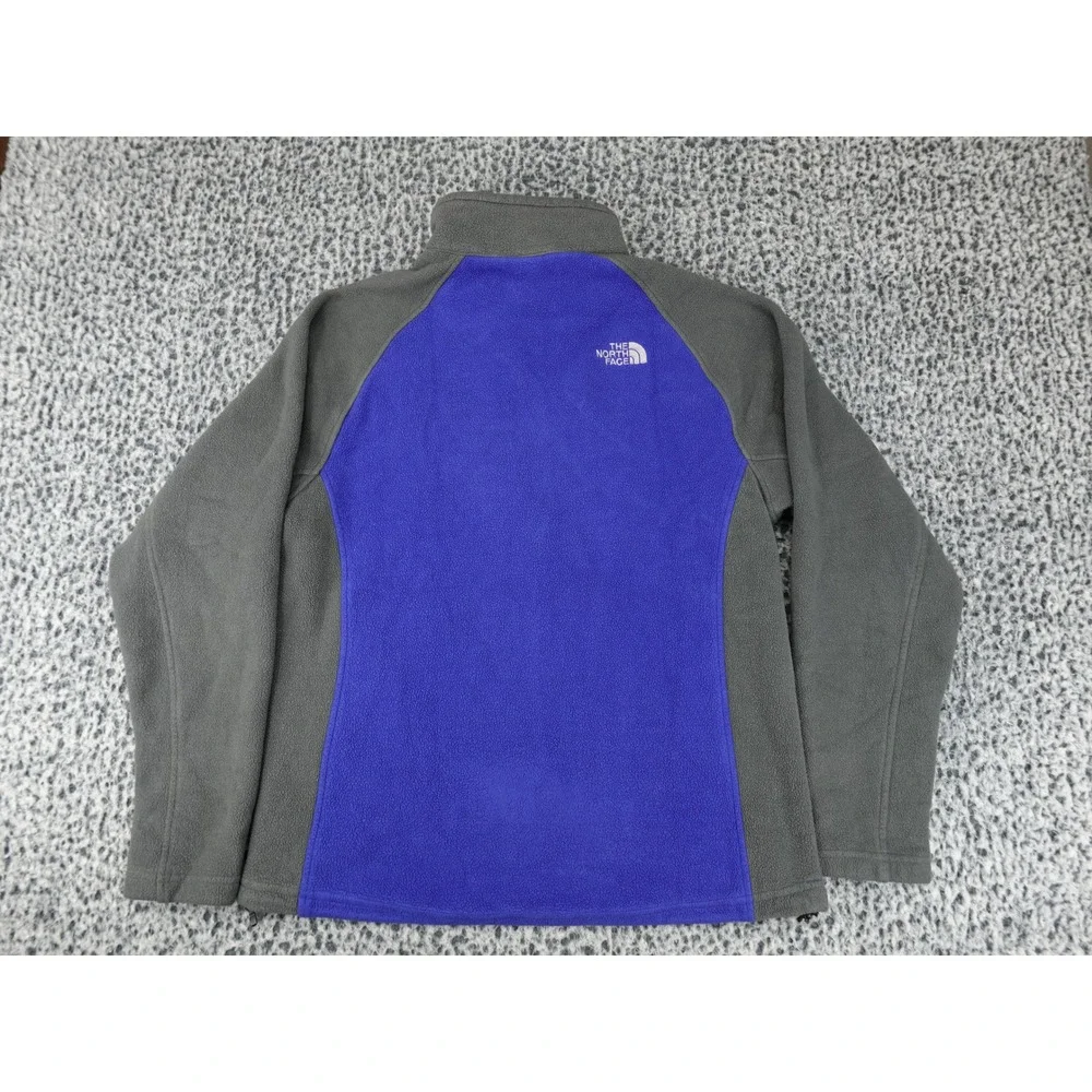 The North Face pit gorpcore tone